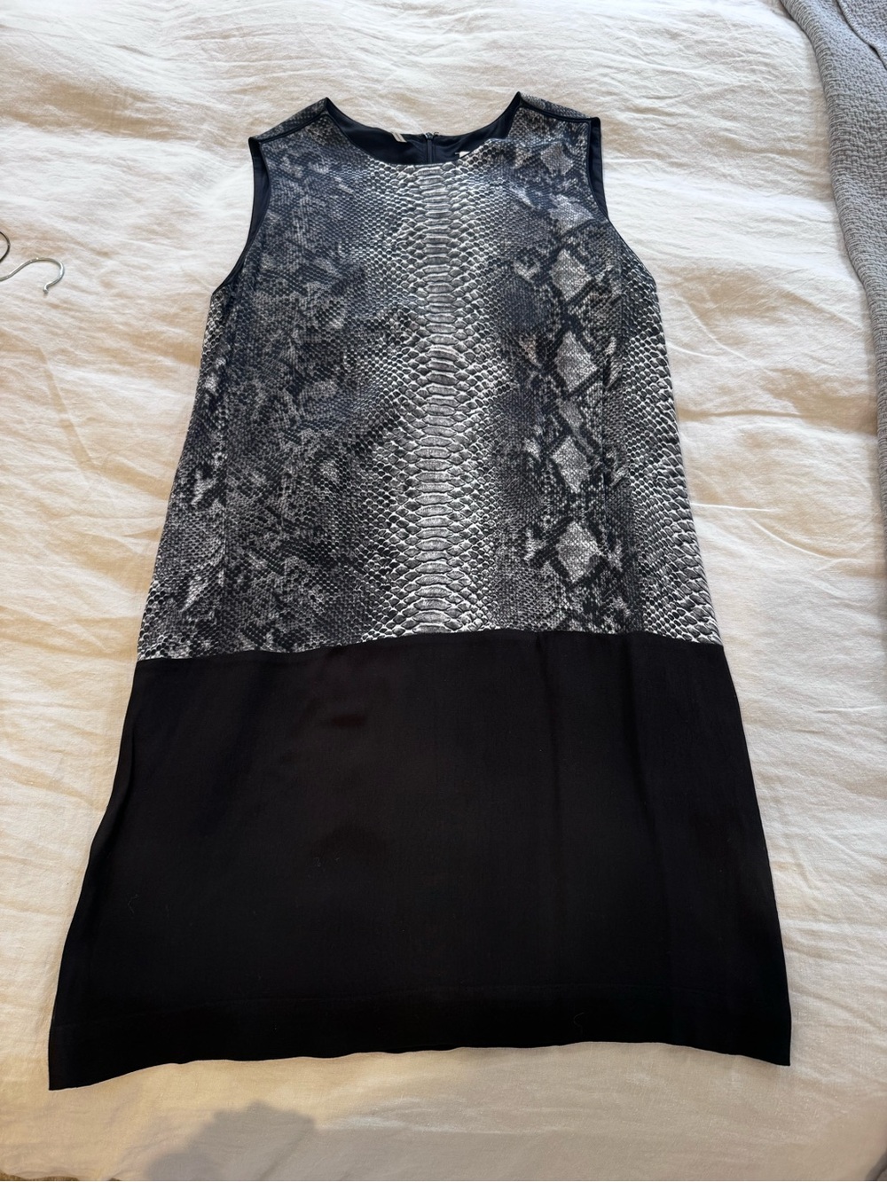 Rebecca Taylor Black & Gray Textured Pattern mini dress